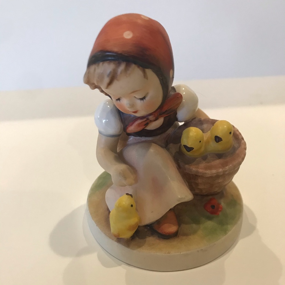 Goebel Hummel “Chick Girl” 57/0